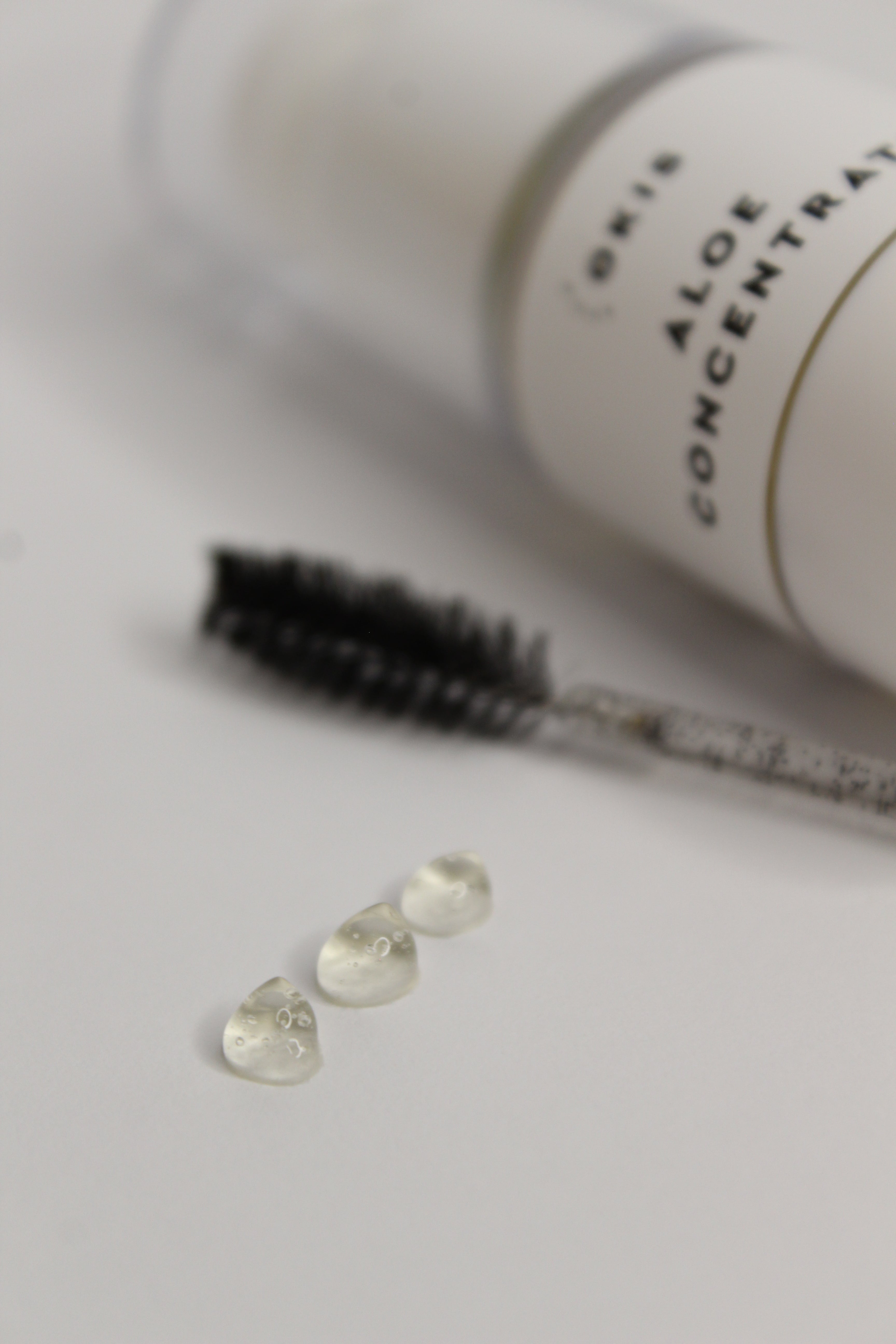 Okis Aloe concentrate for restoring eyebrows and lashes - 15ML