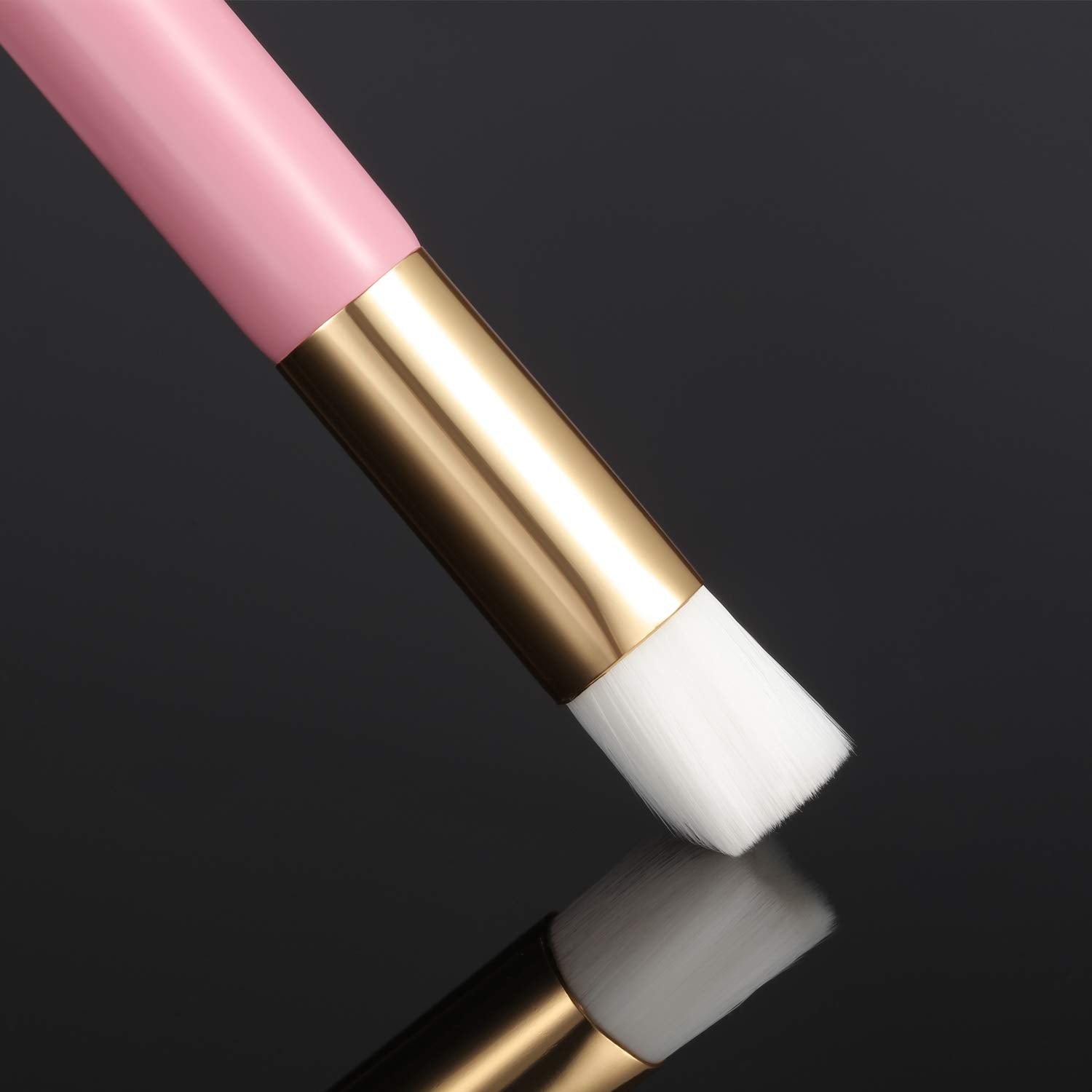 Lash cleanser brush pink