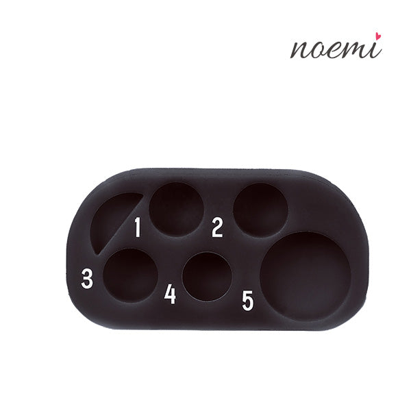 Noemi Lamination silicone palette